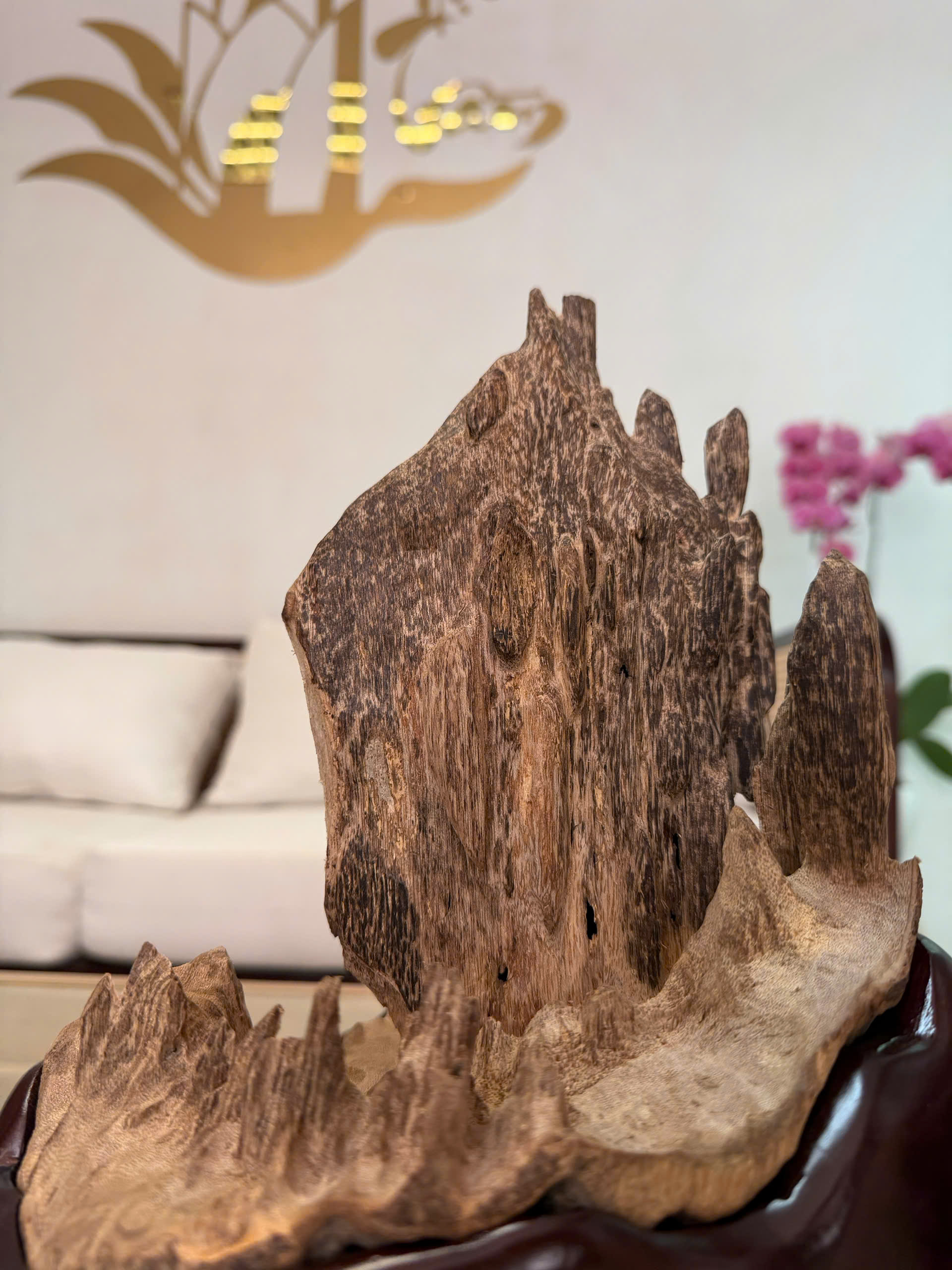 Natural Vietnamese Agarwood Sculpture – Mountain Forest Landscape