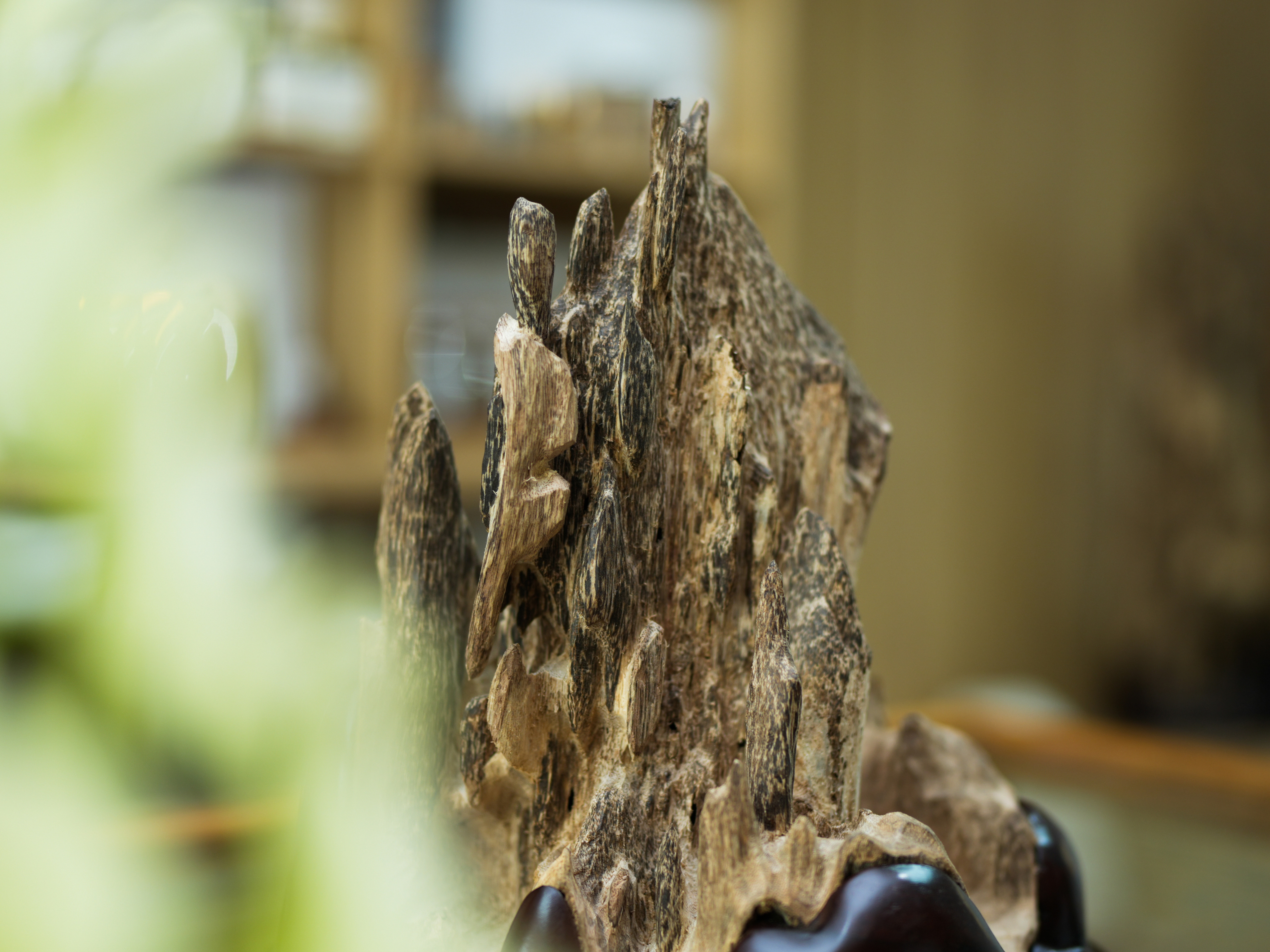 Natural Vietnamese Agarwood Sculpture – Mountain Forest Landscape